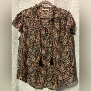 Dex Brown Paisley Tie-Front Short Sleeve Blouse